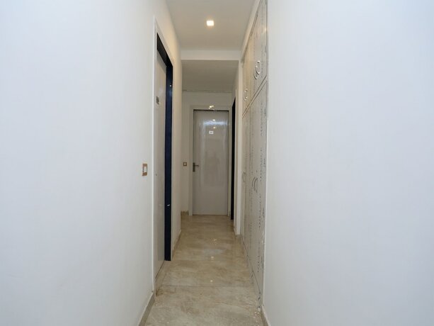 Imagen de los interiores del Hotel OYO Flagship Hotel Uk-07. Foto 16