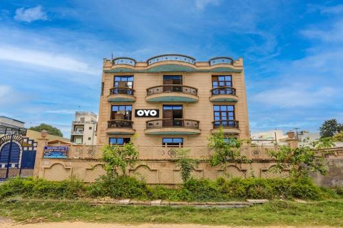 Imagen general del Hotel OYO Flagship Naveen Stay 2. Foto 14
