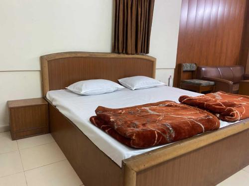 Imagen de la habitación del Hotel OYO Friday\'s. Foto 9