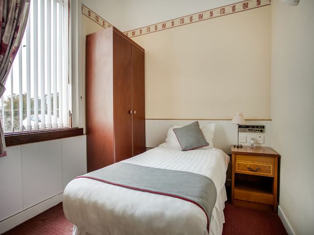 Imagen de la habitación del Hotel OYO Glenpark, Ayr Central. Foto 13