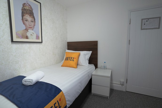 Imagen de la habitación del Hotel OYO Greenway Stays. Foto 15