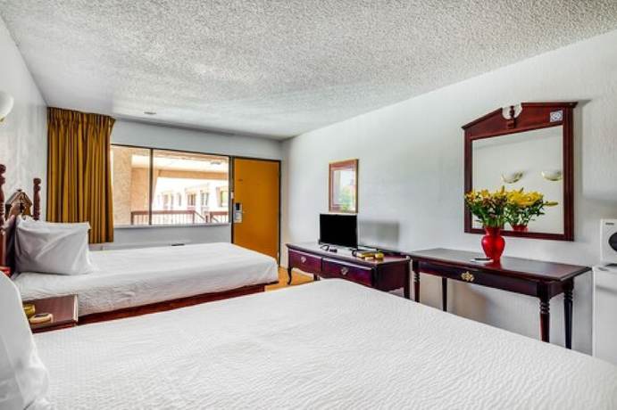 Imagen de la habitación del Hotel OYO Groesbeck. Foto 2