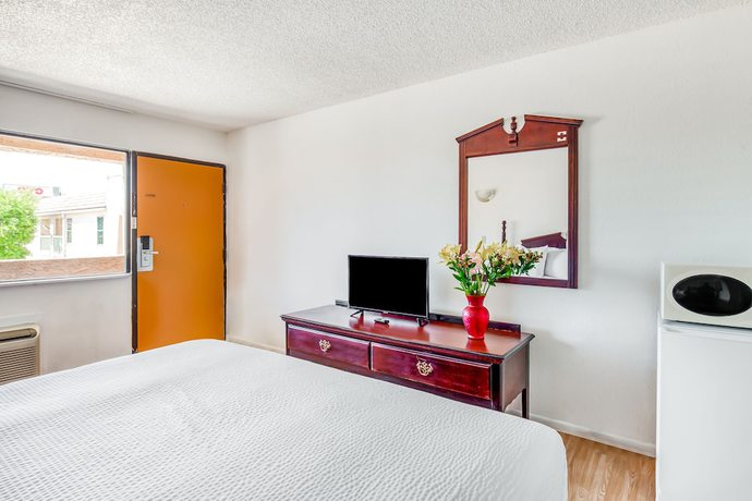Imagen de la habitación del Hotel OYO Groesbeck. Foto 8