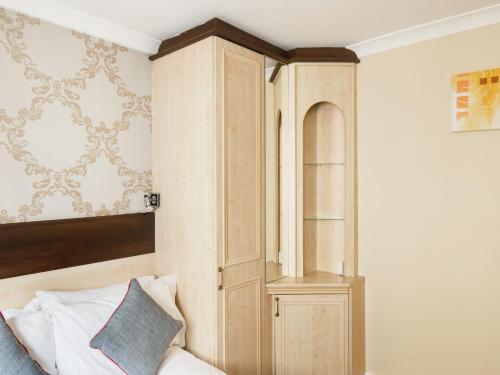 Imagen de la habitación del Hotel OYO Gulliver\'s. Foto 6