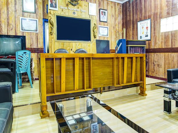 Imagen de los interiores del Hotel OYO HOMES 91242 Desa Wisata Cibuntu Kuningan Syariah. Foto 14