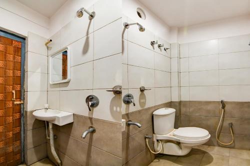 Imagen general del Hotel OYO HOTEL NANDAN. Foto 1