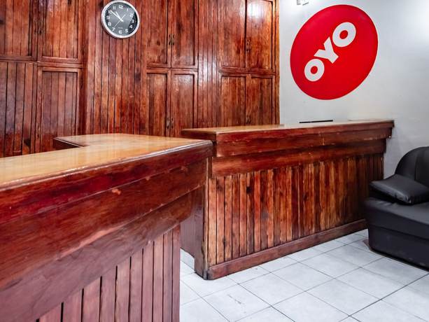 Imagen de los interiores del Hotel OYO Halley. Foto 19