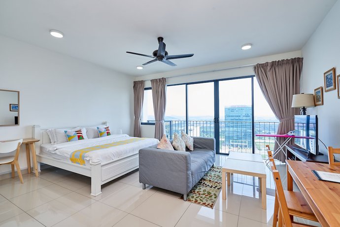 Imagen de la habitación del Hotel OYO Home 44001 Elegant Studio Setia Alam Trefoil. Foto 6