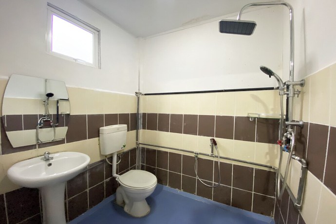 Imagen de la habitación del Hotel OYO Home 90329 Bridge House Homestay. Foto 14