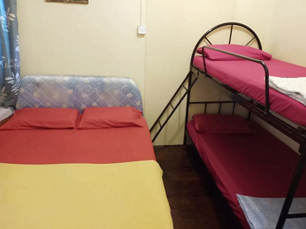 Imagen de la habitación del Hotel OYO Home 90430 Mountain Resthouse. Foto 5