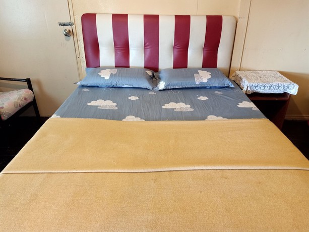 Imagen de la habitación del Hotel OYO Home 90430 Mountain Resthouse. Foto 13