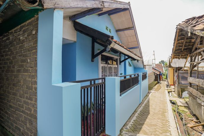 Imagen general del Hotel OYO Homes 91002 Eco Tourism Desa Cibodas Areng 3 Syariah. Foto 2