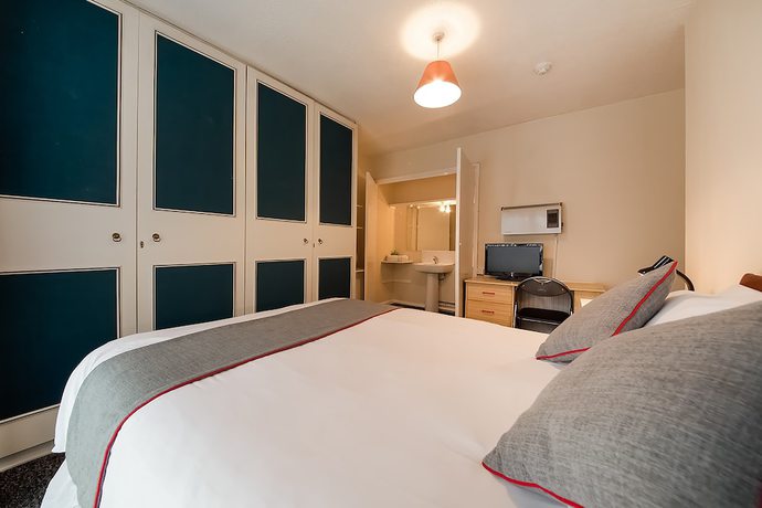 Imagen de la habitación del Hotel OYO Honeycroft Lodge. Foto 14