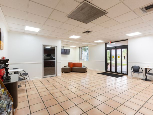 Imagen de los interiores del Hotel OYO Hotel Baton Rouge - Mead Rd Louisiana. Foto 14