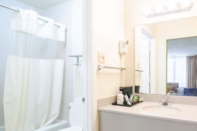 Imagen de la habitación del Hotel OYO Hotel Greensboro East I 40. Foto 14