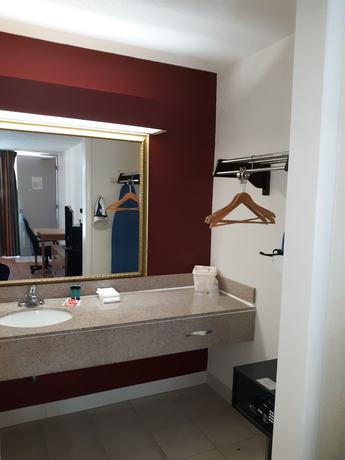 Imagen de la habitación del Hotel OYO Hotel Phenix City Central. Foto 9