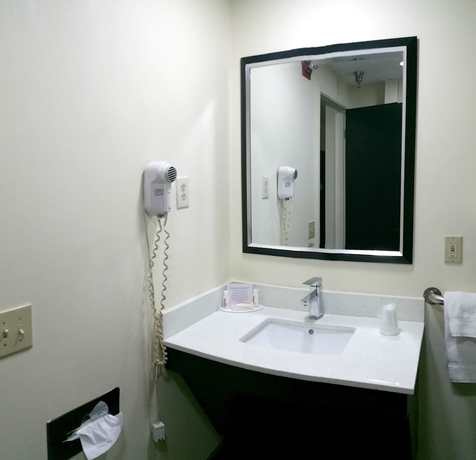 Imagen de la habitación del Hotel OYO Hotel Rome West GA. Foto 18
