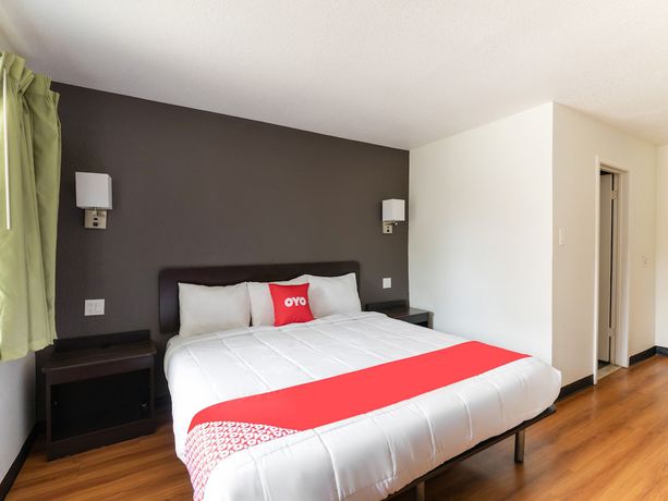 Imagen de la habitación del Hotel OYO Irving DFW Airport North. Foto 2