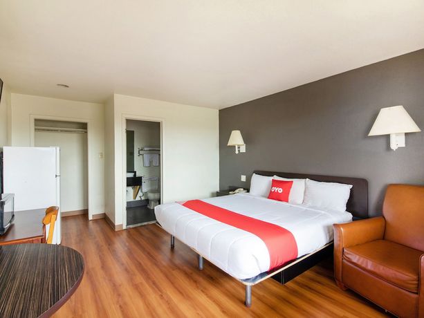 Imagen de la habitación del Hotel OYO Irving DFW Airport North. Foto 7