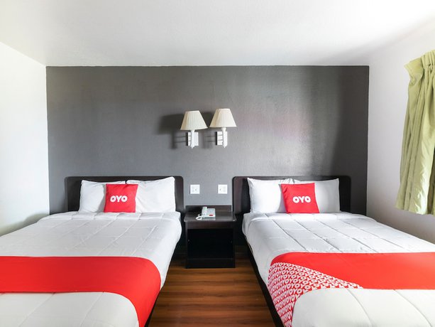 Imagen de la habitación del Hotel OYO Irving DFW Airport North. Foto 13