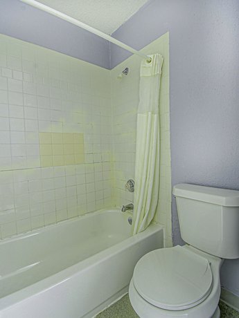 Imagen de la habitación del Hotel OYO Irving DFW Airport South. Foto 2