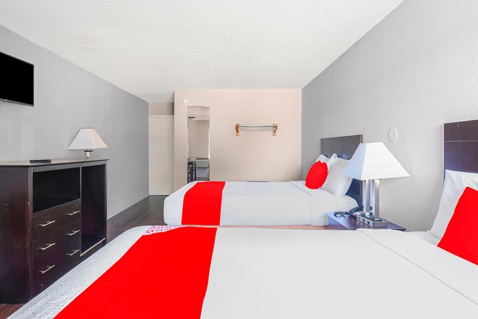 Imagen de la habitación del Hotel OYO Irving DFW Airport South. Foto 10
