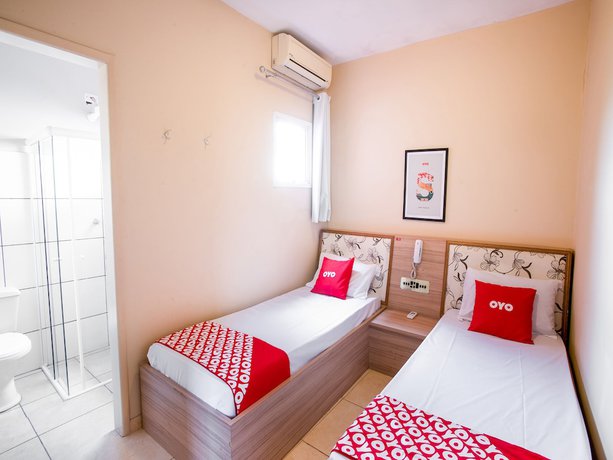 Imagen de la habitación del Hotel OYO Itarantim, S&atilde;o Paulo. Foto 15
