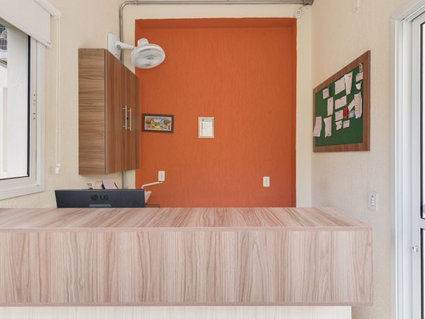 Imagen de los interiores del Hotel OYO Jardim Emilia. Foto 18