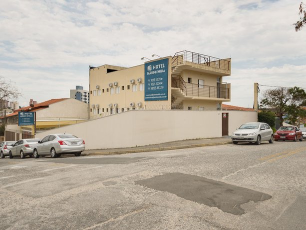 Imagen general del Hotel OYO Jardim Emilia. Foto 4
