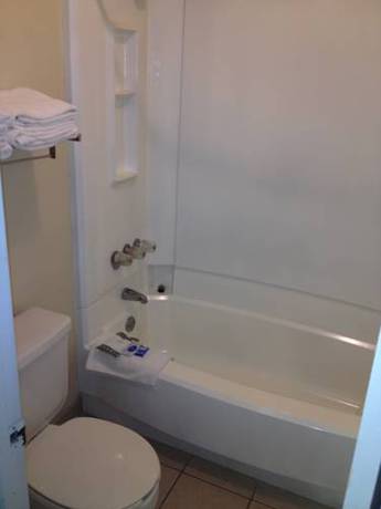 Imagen de la habitación del Hotel OYO Jefferson TX Hwy 59. Foto 9