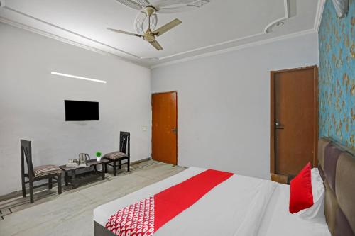 Imagen general del Hotel OYO K & A HOTELS. Foto 1