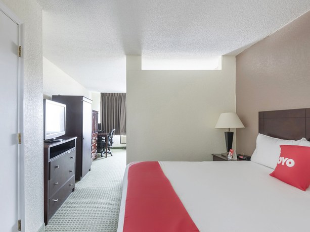 Imagen de la habitación del Hotel OYO Kannapolis. Foto 3