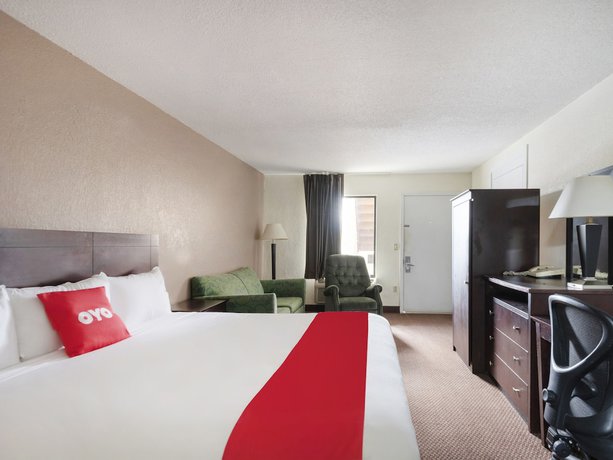 Imagen de la habitación del Hotel OYO Kannapolis. Foto 4