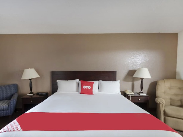 Imagen de la habitación del Hotel OYO Kannapolis. Foto 7