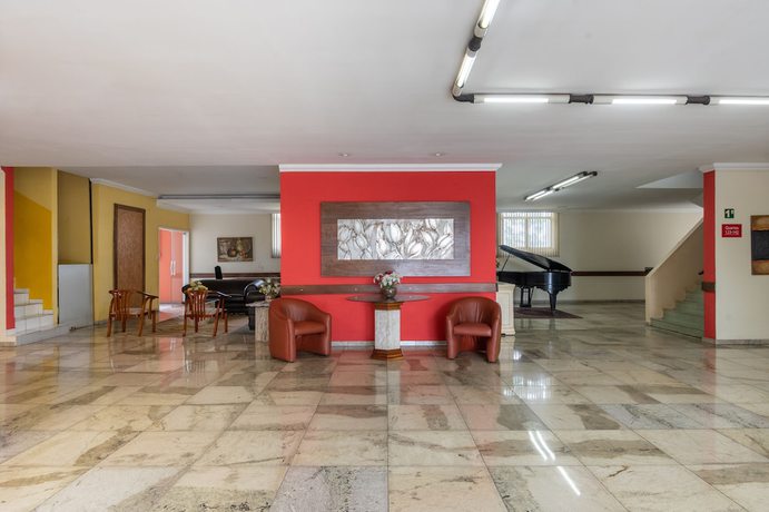 Imagen de los interiores del Hotel OYO L\'Espace - Jaragu&aacute; Belo Horizonte. Foto 20