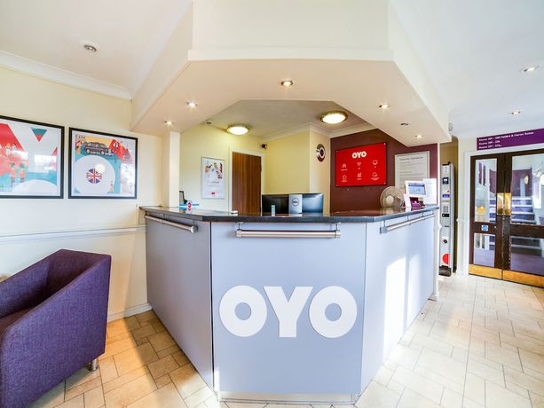 Imagen de los interiores del Hotel OYO Lakeside Haydock, St Helens. Foto 20