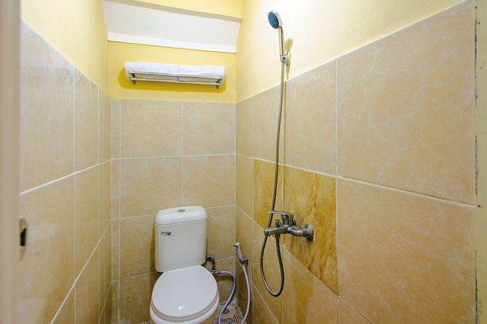 Imagen de la habitación del Hotel OYO Life 1643 Grand Monica. Foto 1