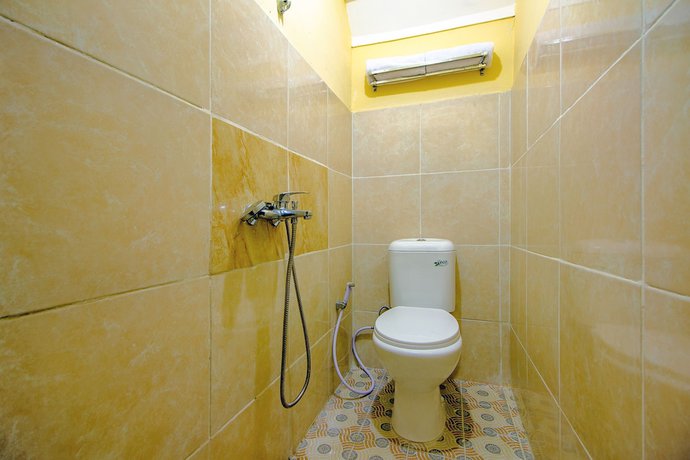 Imagen de la habitación del Hotel OYO Life 1643 Grand Monica. Foto 11