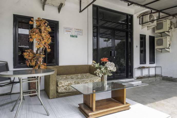 Imagen de los interiores del Hotel OYO Life 2391 Baladewa Residence Syariah. Foto 15