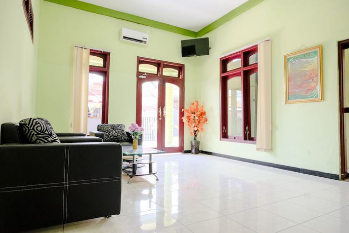 Imagen de los interiores del Hotel OYO Life 2508 Alba Suites Homestay Syariah. Foto 16