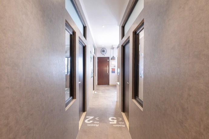 Imagen de los interiores del Hotel OYO Life 3246 Walnut Inn G-10. Foto 16