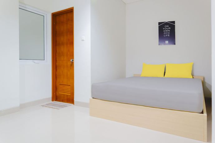 Imagen de la habitación del Hotel OYO Life 3365 Griya Nusantara Syariah. Foto 1