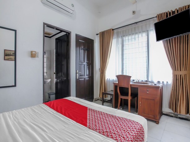 Imagen de la habitación del Hotel OYO Life 90091 Wisma Pakuan Syariah. Foto 7