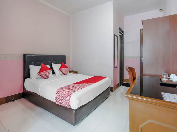 Imagen de la habitación del Hotel OYO Life 90091 Wisma Pakuan Syariah. Foto 9