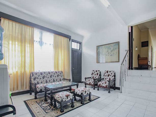 Imagen de los interiores del Hotel OYO Life 90091 Wisma Pakuan Syariah. Foto 19
