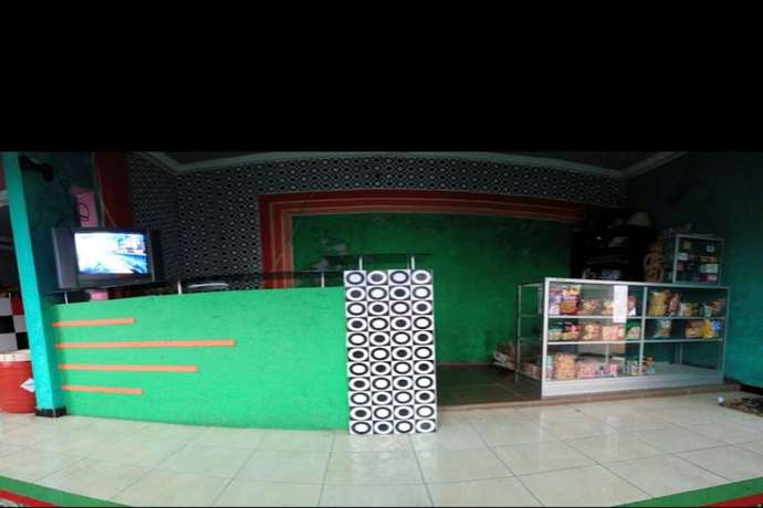 Imagen de los interiores del Hotel OYO Life 90646 Villa Karsinem Pasuruan. Foto 8