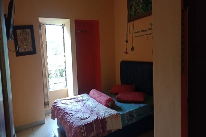 Imagen de la habitación del Hotel OYO Life 90646 Villa Karsinem Pasuruan. Foto 8