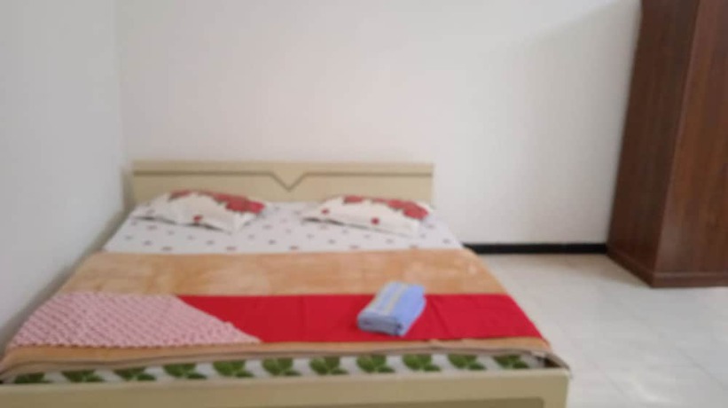 Imagen de la habitación del Hotel OYO Life 90989 Lee Dug Tretes Residence. Foto 5