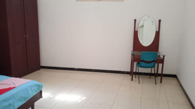 Imagen de la habitación del Hotel OYO Life 90989 Lee Dug Tretes Residence. Foto 10