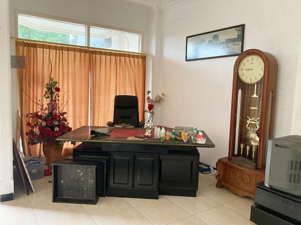 Imagen de los interiores del Hotel OYO Life 90989 Lee Dug Tretes Residence. Foto 14